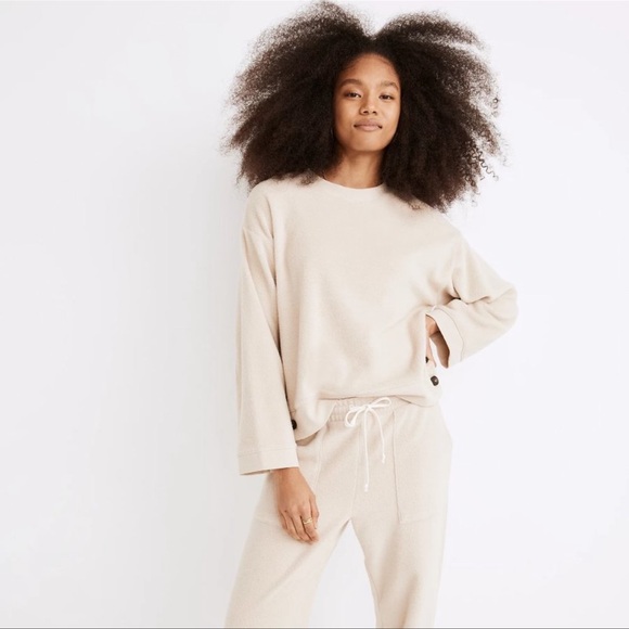 NWT Madewell (Re)sourced Side Button Relaxed Sweatshirt SIZE XS Faded Seagrass - Picture 2 of 5